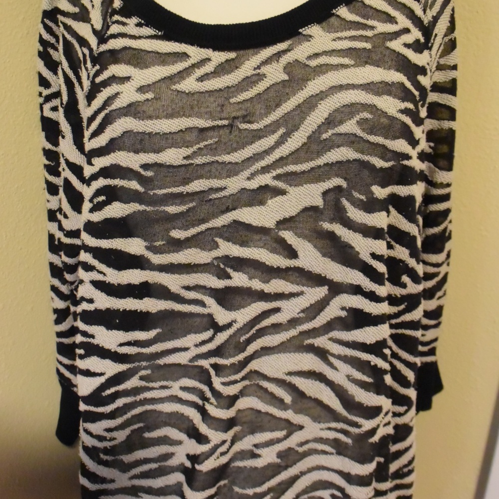 Torrid Sheer Top Blouse - Picture 3 of 5